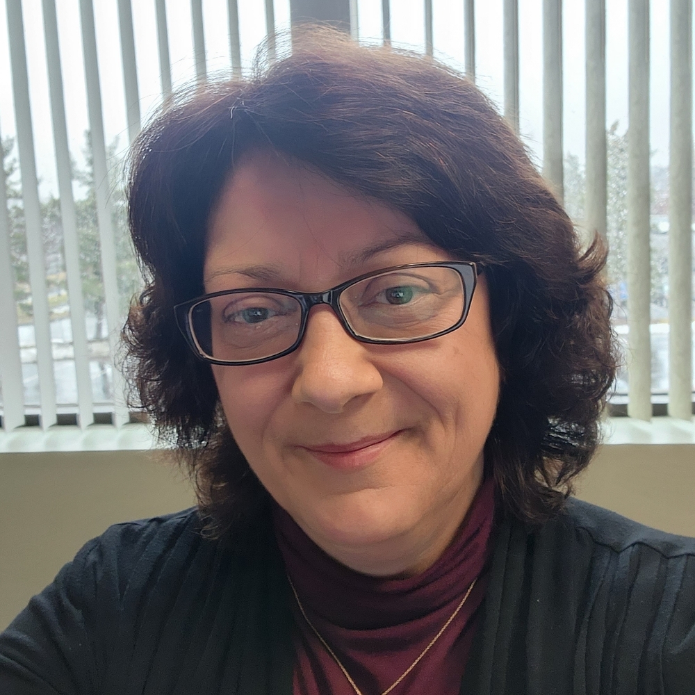 Meet your Posher, Lynn